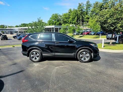 Used 2019 Honda CR-V LX image 5