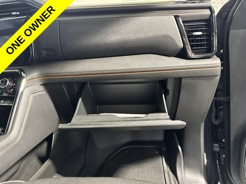 Used 2023 GMC Sierra 1500 AT4 w/ AT4 Premium Package AWD/4WD image 46