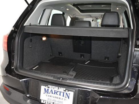 Used 2017 Volkswagen Tiguan Wolfsburg Edition AWD/4WD image 29