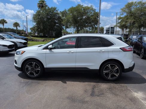 Used 2020 Ford Edge Titanium FWD image 7