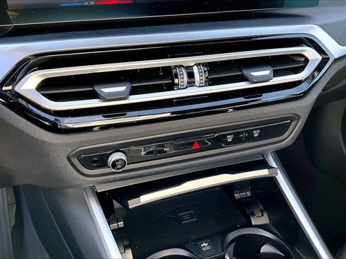 Used 2024 BMW 430i Convertible w/ Convenience Package image 35