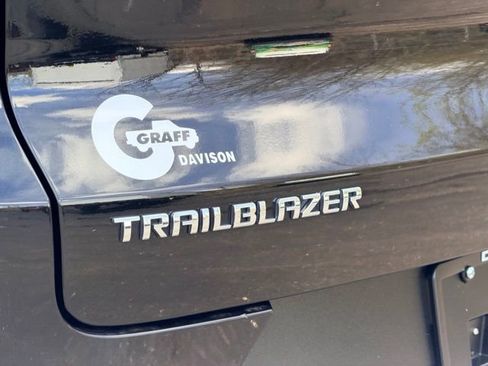 Certified 2023 Chevrolet TrailBlazer LT w/ Convenience Package image 28