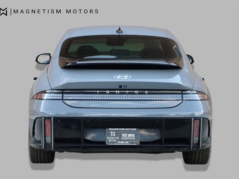 Used 2024 Hyundai Ioniq 6 SEL AWD/4WD image 8