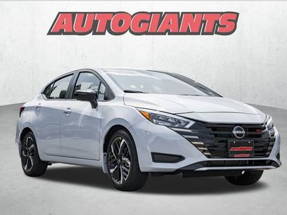 New 2025 Nissan Versa SR w/ Trunk Package
