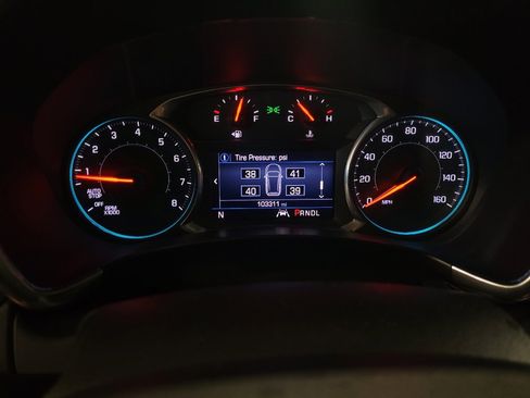 Used 2020 Chevrolet Equinox LT FWD image 23