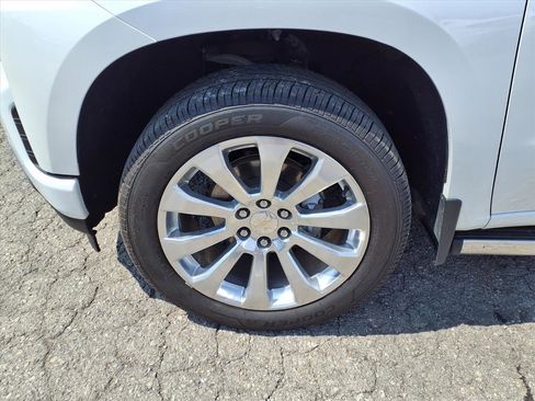 Used 2022 Chevrolet Silverado 1500 High Country image 21