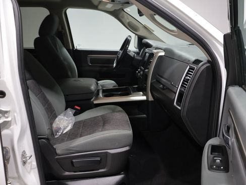 Used 2018 RAM 1500 Big Horn AWD/4WD image 22