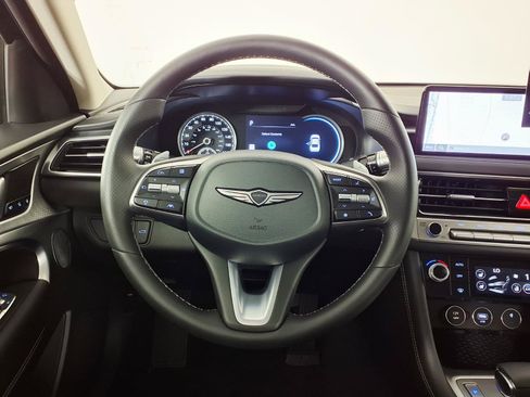 Certified 2026 Genesis G70 2.5T Prestige RWD image 15