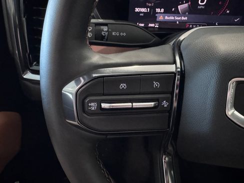 Certified 2025 GMC Canyon AT4 w/ Nightfall Edition AWD/4WD image 15
