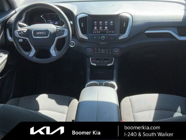 Used 2023 GMC Terrain SLE w/ Driver Convenience Package FWD image 15