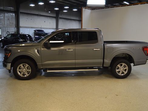 Used 2024 Ford F150 XLT w/ Tow/Haul Package image 6
