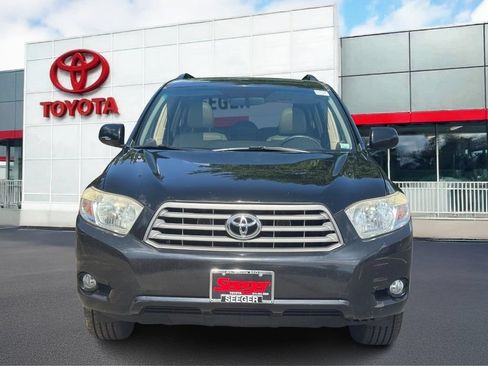 Used 2010 Toyota Highlander SE AWD/4WD image 11