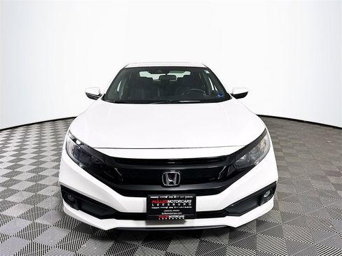 Used 2019 Honda Civic Sport image 2