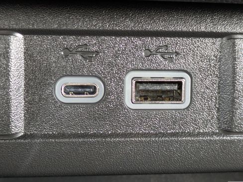 New 2026 GMC Canyon Elevation w/ Convenience Package image 26