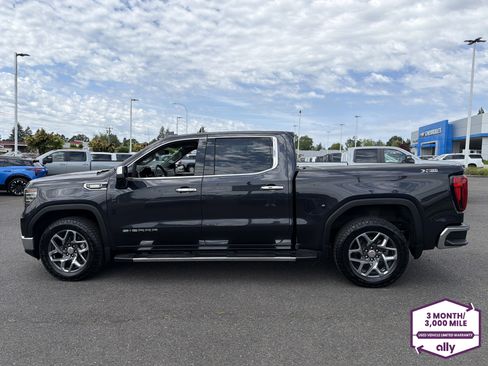 Used 2024 GMC Sierra 1500 SLT w/ SLT Premium Plus Package AWD/4WD image 2