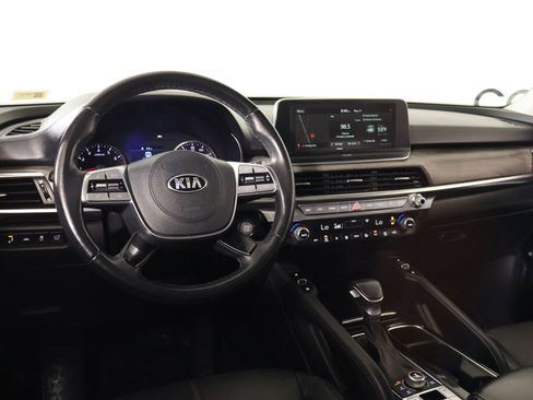 Used 2020 Kia Telluride EX w/ EX Premium Package AWD/4WD image 2