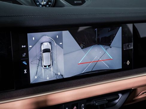 New 2026 Porsche Cayenne image 23