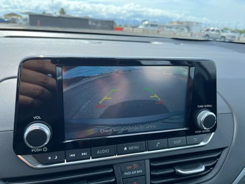Used 2023 Nissan Altima 2.5 S FWD image 20