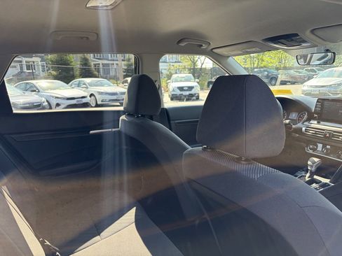 Used 2021 Kia Seltos LX AWD/4WD image 25