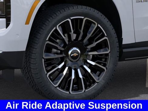 New 2026 Chevrolet Suburban High Country image 10