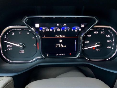 Used 2021 GMC Yukon Denali w/ Denali Premium Package AWD/4WD image 21