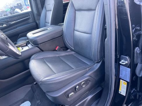 Used 2021 GMC Yukon Denali w/ Denali Ultimate Package AWD/4WD image 11