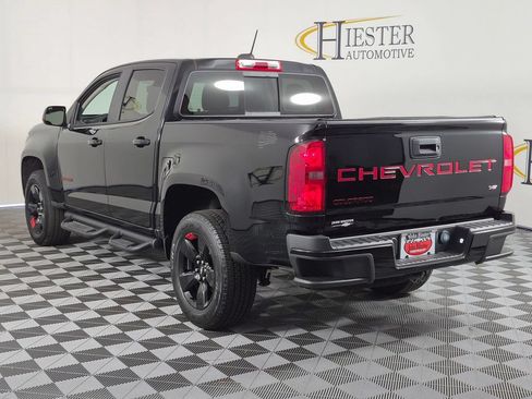 Used 2022 Chevrolet Colorado LT w/ Redline Special Edition RWD image 5