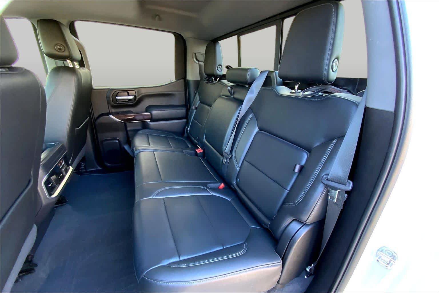 Used 2019 GMC Sierra 1500 SLT w/ SLT Premium Plus Package AWD/4WD image 21