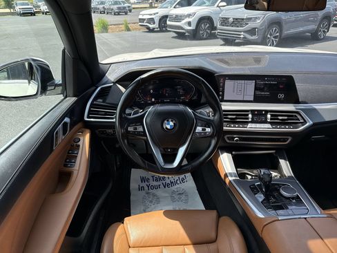 Used 2019 BMW X5 xDrive40i w/ Convenience Package AWD/4WD image 16