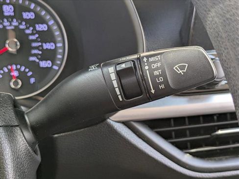 Used 2020 Kia Forte LXS FWD image 13