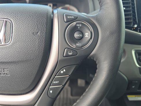 Used 2023 Honda Ridgeline RTL-E image 24