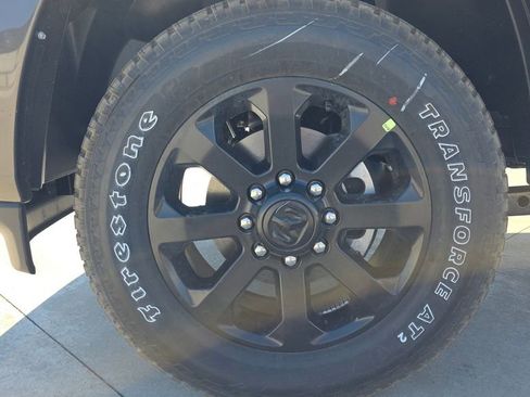 New 2026 RAM 2500 Laramie AWD/4WD image 10