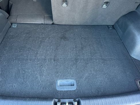 Used 2022 Kia Niro EX image 16