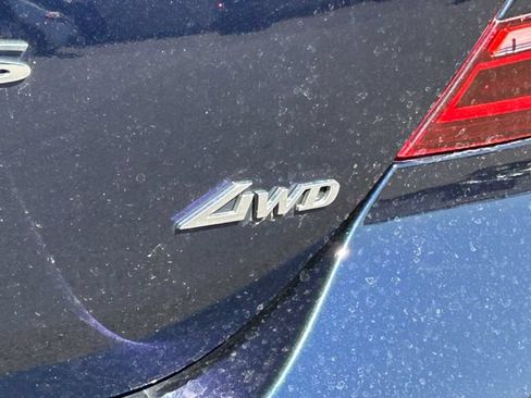 Used 2023 Genesis G70 2.0T w/ Sport Prestige Package AWD/4WD image 5