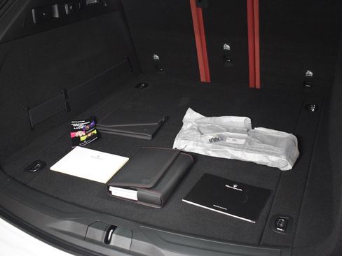 New 2025 Maserati Grecale GT image 43