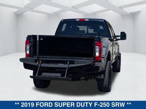 Used 2019 Ford F250 Lariat w/ Lariat Ultimate Package image 14