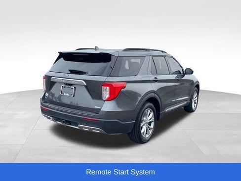 Used 2020 Ford Explorer XLT w/ Equipment Group 202A AWD/4WD image 3