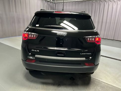 Used 2024 Jeep Compass Limited AWD/4WD image 6