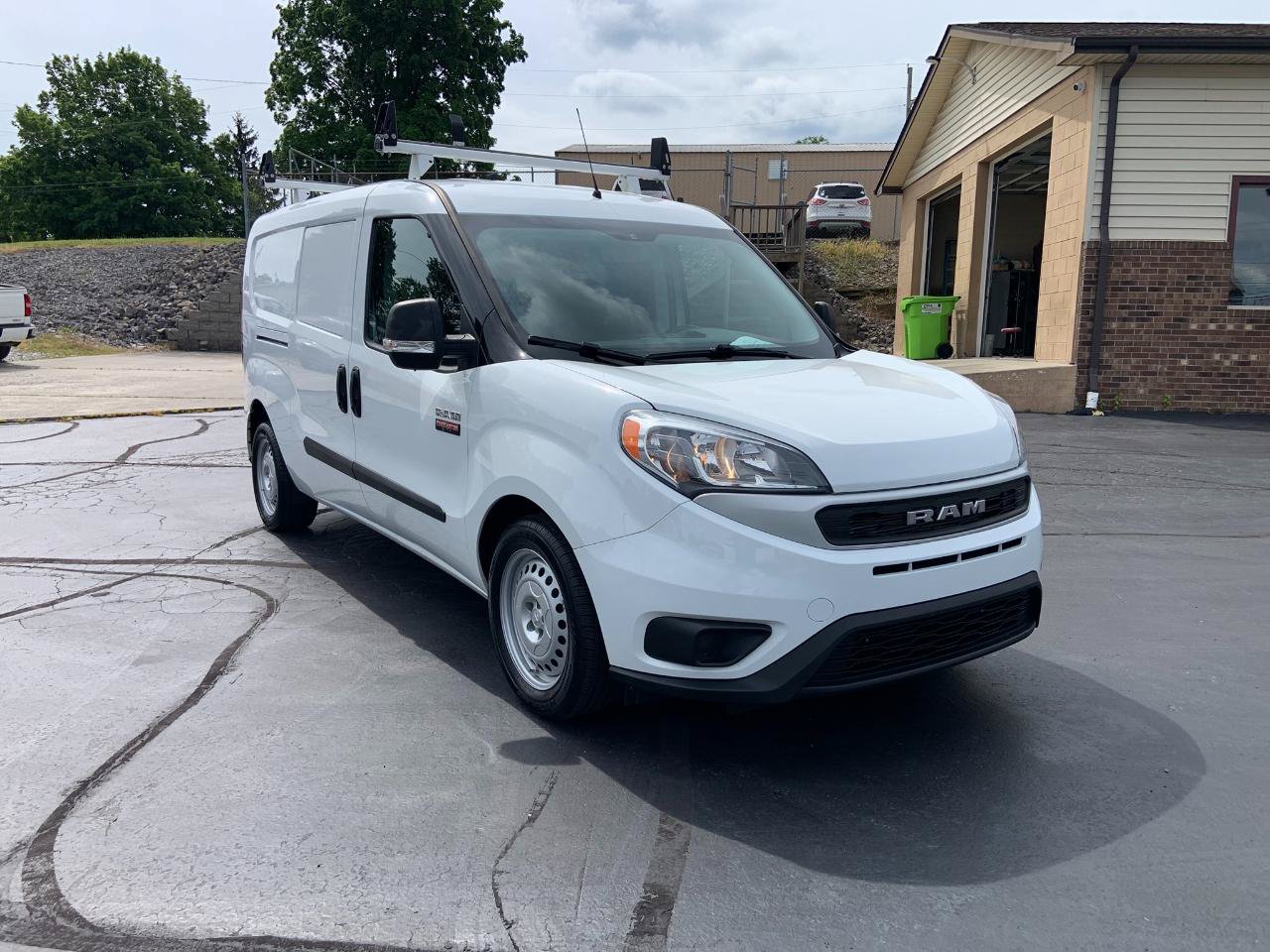 Used 2022 RAM ProMaster City Tradesman FWD image 3