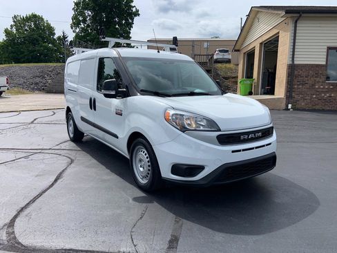 Used 2022 RAM ProMaster City Tradesman FWD image 3
