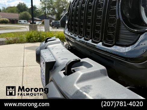 Used 2025 Jeep Wrangler Unlimited Sport AWD/4WD image 6