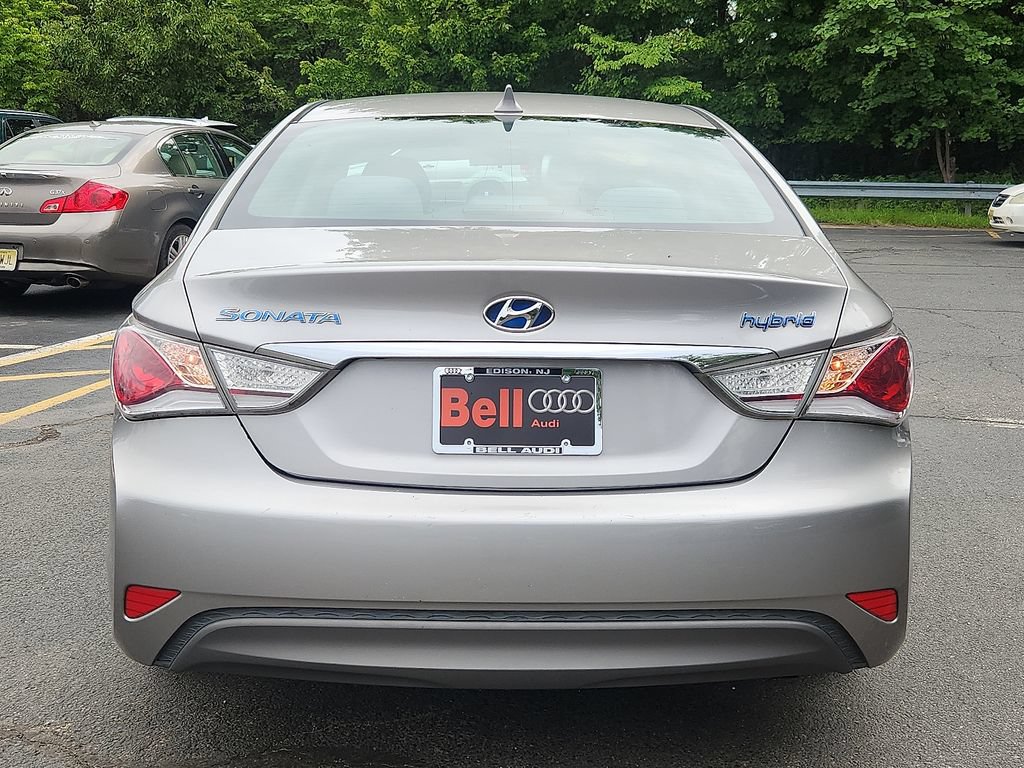 Used 2011 Hyundai Sonata Hybrid FWD image 10