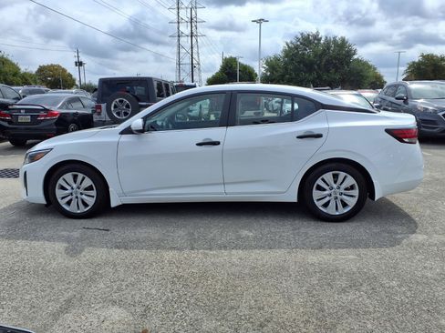 Used 2024 Nissan Sentra S FWD image 22