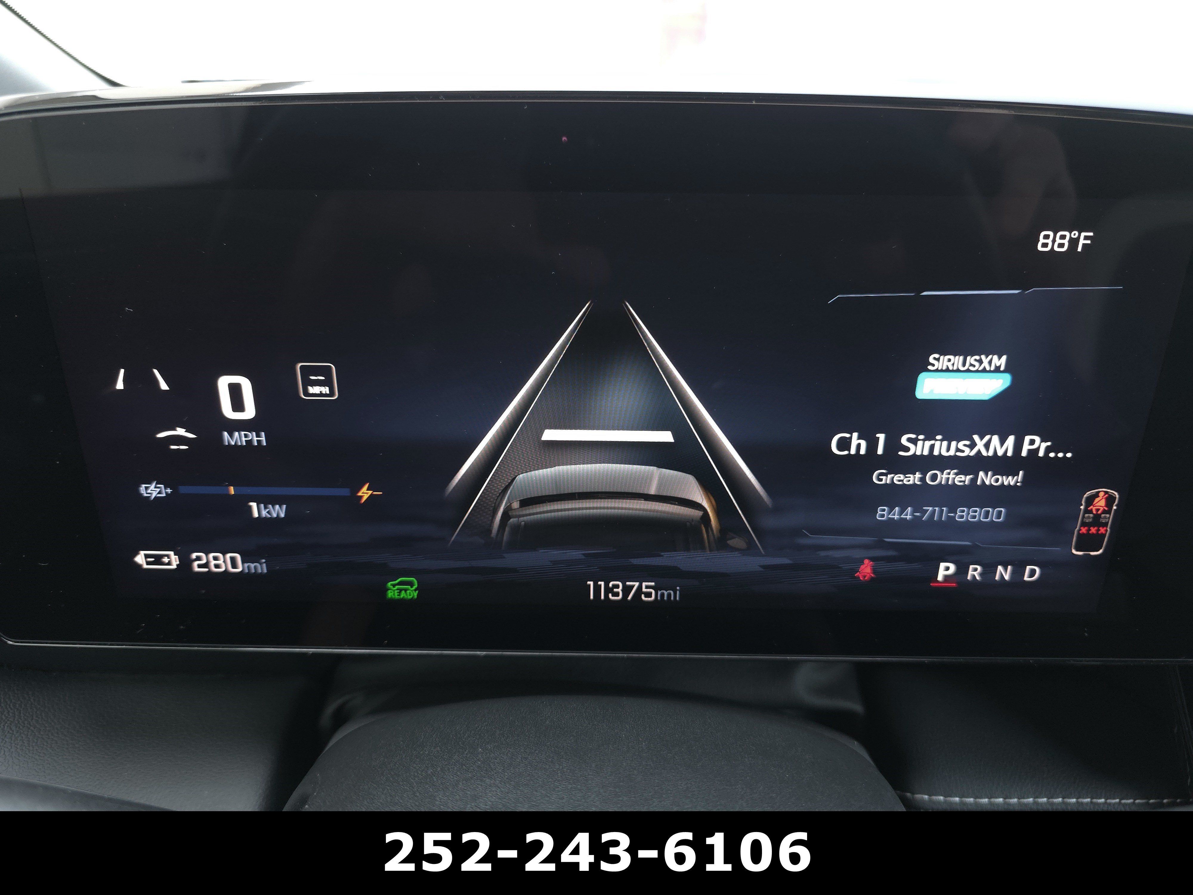 Used 2025 Chevrolet Blazer EV LT AWD/4WD image 25
