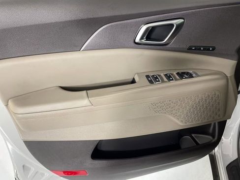 New 2026 Kia Carnival SX image 14