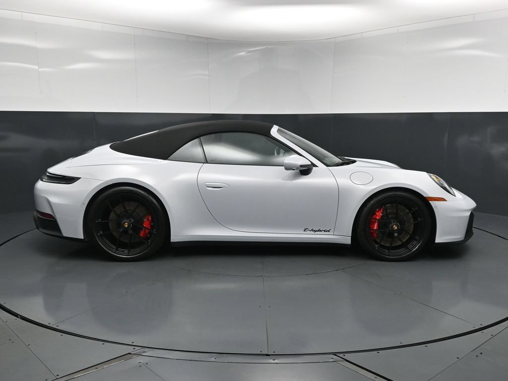 Used 2026 Porsche 911 Carrera GTS RWD image 11