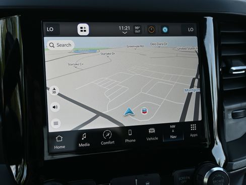 Used 2024 RAM 3500 Tradesman w/ Chrome Appearance Group image 39