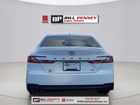New 2026 Toyota Camry SE image 4