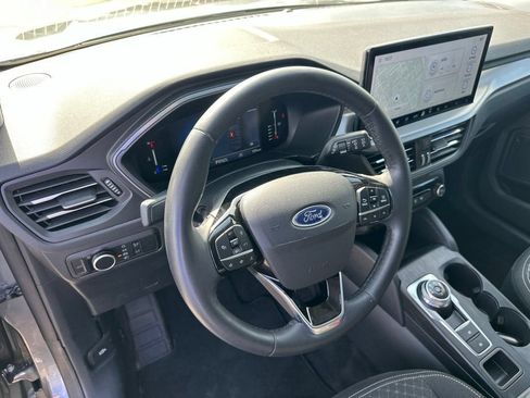 Used 2024 Ford Escape Active w/ Tech Pack #1 AWD/4WD image 16
