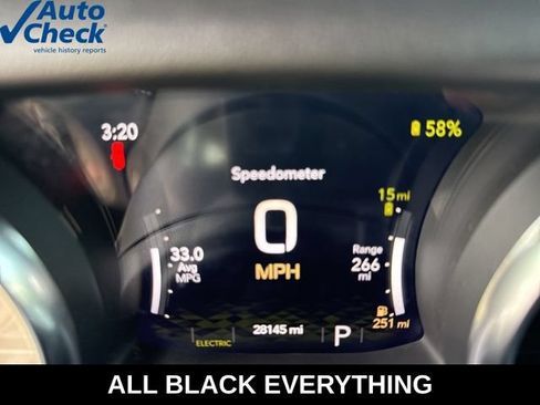 Used 2023 Jeep Wrangler Unlimited Sahara w/ Cold Weather Group AWD/4WD image 10